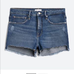 Good American Good 90’s cutoff shorts